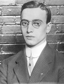 leo-frank-clear-portrait-225x294.jpg